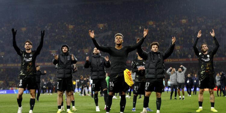 PSG prvak Francuske, Lens poražen