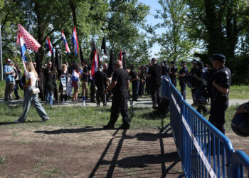Pale se Trnjanski kresovi, uhićena djevojka: ‘Ne damo vam Hrvatsku, bando komunistička’