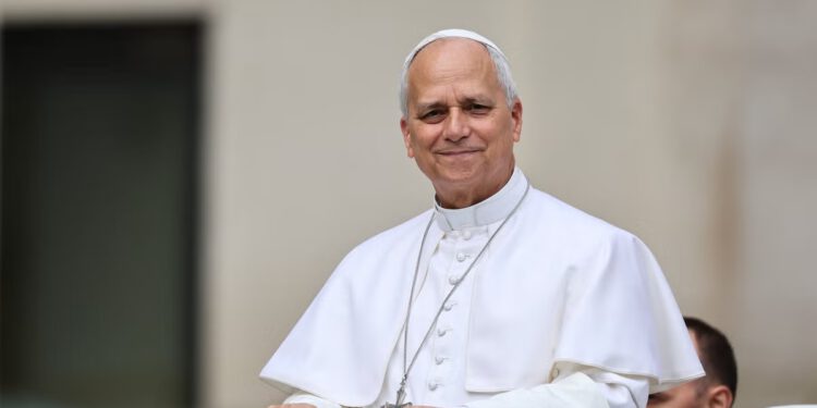 Papa Leo uzvratio Trumpu zbog njegove tvrdnje da ‘ugrožava katolike’