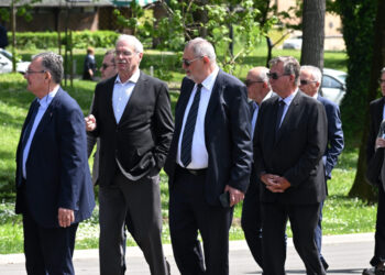 Partija sprema revoluciju u zdravstvu, Hebrang nas upozorava: ‘To je nerealno i opasno’