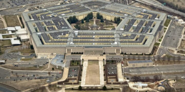 Pentagon sklapa ugovore s vodećim AI tvrtkama — RT World News