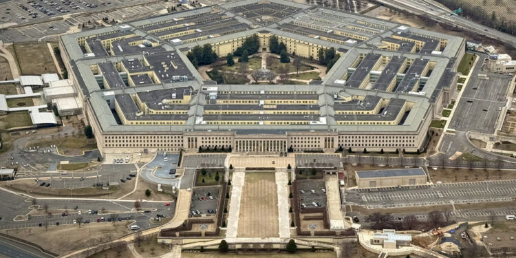 Pentagon sklapa ugovore s vodećim AI tvrtkama — RT World News