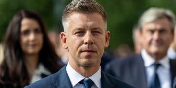 Péter Magyar položit će prisegu kao premijer Mađarske nakon završetka 16-godišnje vladavine Viktora Orbána