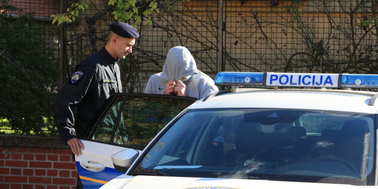 Pijani na norijadi pretukli gluhonijemog Sašu, a samo je skupljao boce: Policija ih uhitila