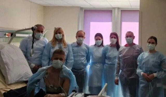 Pjevač iz Konjica nakon transplatacije bubrega u SKB Mostar: ‘Super se osjećamo i ja i moj otac’
