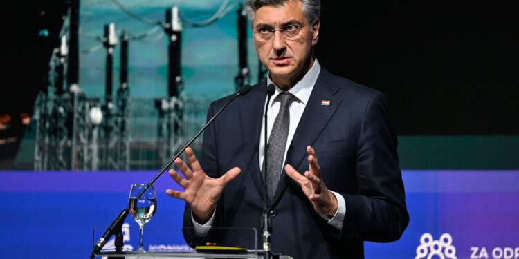Plenković se hvali rastom plaća, tvrdi da su porasle za čak 108 posto u proteklih 10 godina