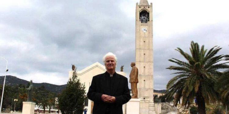 Ploče su bile jedini hrvatski grad bez crkve, sve dok svoj proročki govor nije održao don Petar Mikić