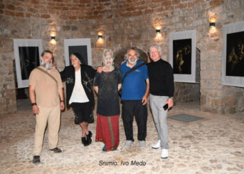 Počeo 22. Le Petit Festival du Theatre: Nastupio Gustaf Broms, otvorena i izložba više autora (FOTO)