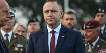 Poljski predsjednik želi da se Zelenskom oduzme najviša državna čast — RT World News