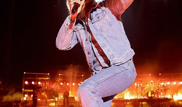 Post Malone otkazuje datume turneje s Jelly Rollom i ispričava se obožavateljima… nakon nemirnog seta Stagecoach