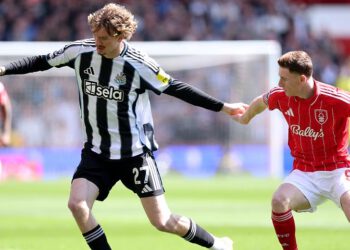 Premier liga UŽIVO: Nottingham Forest pokušava napraviti korak bliže opstanku protiv Newcastlea prije nego što juriša za naslovom Arsenal putuje u West Ham