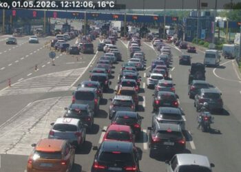 Prometni kolaps u Hrvatskoj: Ogromne kolone na cestama, evo gdje je najgore