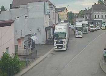 Puknuo most na graničnom prijelazu Gradiška: Obustavljen sav promet