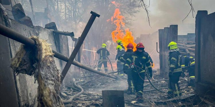 Rusija lansirala najmanje 800 dronova na Ukrajinu: Oglasili se Zelenski i Peskov