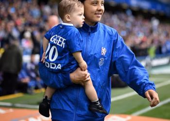Sam Kerr oborio glasine o prelasku u američku momčad prije nego što je izjednačio rekord u bajkovitom oproštaju u Chelseaju