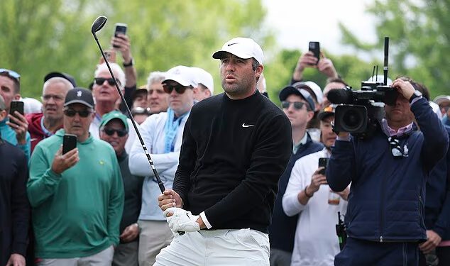Scottie Scheffler predvodi jurnjavu na PGA Championshipu, a Rory McIlroy ponovno se bori u borbi dok se Aronimink pokazao kao brutalan test