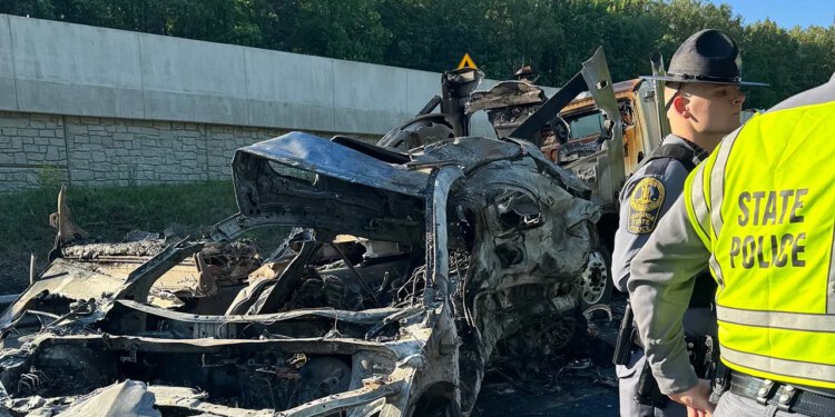 Sean Duffy nazvao ‘neprihvatljivim’ nepoznavanje engleskog kod vozača autobusa u Virginiji