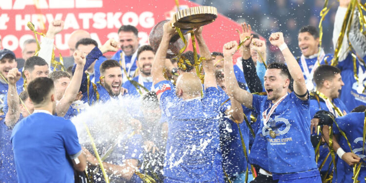 Sportske novosti – Doznajemo: Trg otpada! Evo gdje će Dinamo proslaviti dvostruku krunu, za to postoji i dobar razlog
