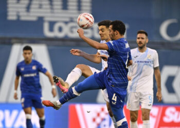 Sportske novosti – Kovačevićevo iznenađenje za Rijeku: Zajc ili Stojković sele se na klupu, kao i srce obrane iz derbija?!