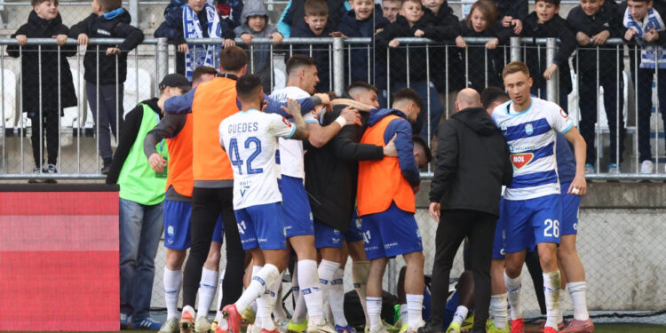 Sportske novosti – Osijek ima novu meč-loptu, trener Radotić: ‘Optimist sam, moramo zabiti barem dva gola’