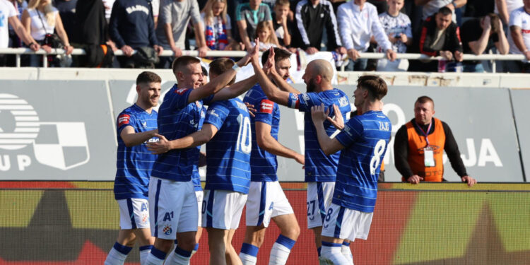 Sportske novosti – Znate li kad je Dinamo zadnji put slavio na Maksimiru protiv Hajduka?
