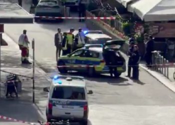 Strahota u Njemačkoj, autom se zabio u ljude: Dvoje poginulo, više ozlijeđenih