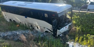 Sudar autobusa I-95 u Virginiji: Pet mrtvih i 34 ranjena autobus udario u automobile koji su usporavali prema zoni radova