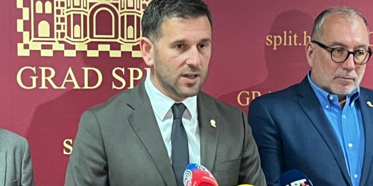 Šuta o optužnici protiv Ivoševića i Marinića: “Minimum političke odgovornosti su ostavke i povlačenje iz javnosti”