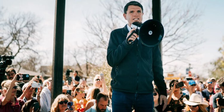 Teksaški demokrat Talarico tvrdi da su izborni zakoni namješteni prije Paxtonove utrke