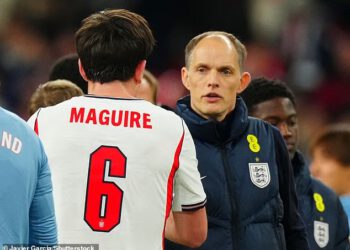 Thomas Tuchel otkriva razočaranje ‘nepotrebnom’ reakcijom Harryja Maguirea na prijezir sa Svjetskog prvenstva – nakon što je majka zvijezde Man Uniteda napala šefa Engleske zbog ‘sramotne’ odluke