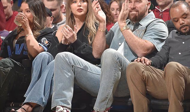Travis Kelce i Taylor Swift napuštaju New York kako bi navijali za Cavalierse iz rodnog grada NFL zvijezde na spoju na NBA terenu uoči ljetnog vjenčanja