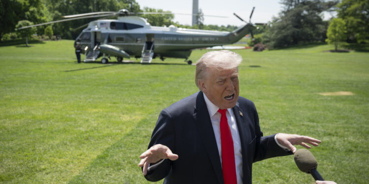 Trump najavio nove carine protiv EU — RT World News