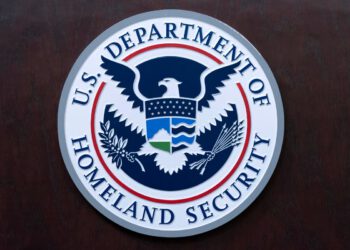 Trumpov administrator produljuje zaštitu za 11.000 imigranata u rijetkoj odgodi TPS-a