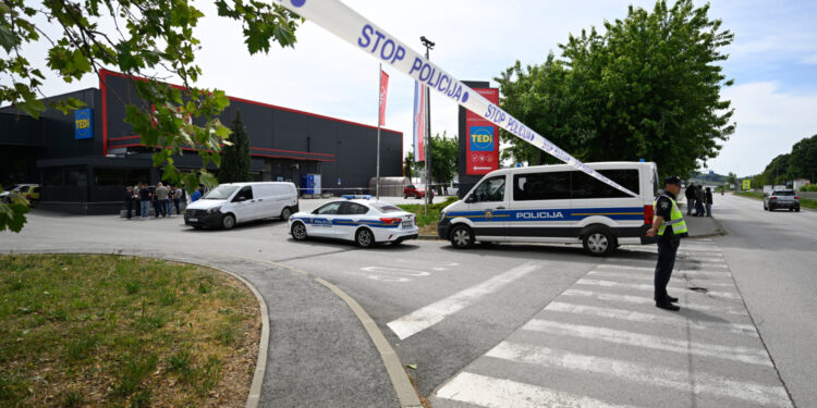 Ubojica policajca preminuo, poznato u kakvom su odnosu bili, oglasio se Božinović