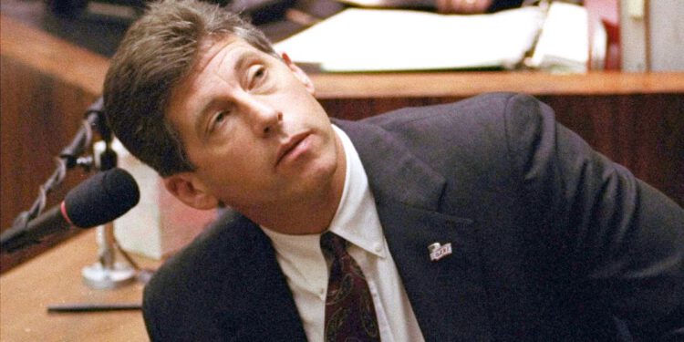 Umire Mark Fuhrman, bivši policajac LAPD-a koji je lagao tijekom suđenja za ubojstvo OJ Simpsona