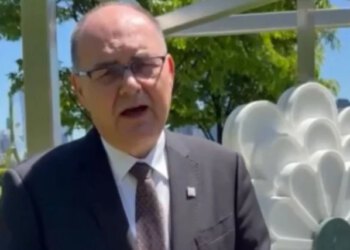 VIDEO Schmidt iz New Yorka poslao oproštajnu poruku: Zahvaljujem građanima, a ne političarima, ovo nije zbogom, vidjet ćemo se