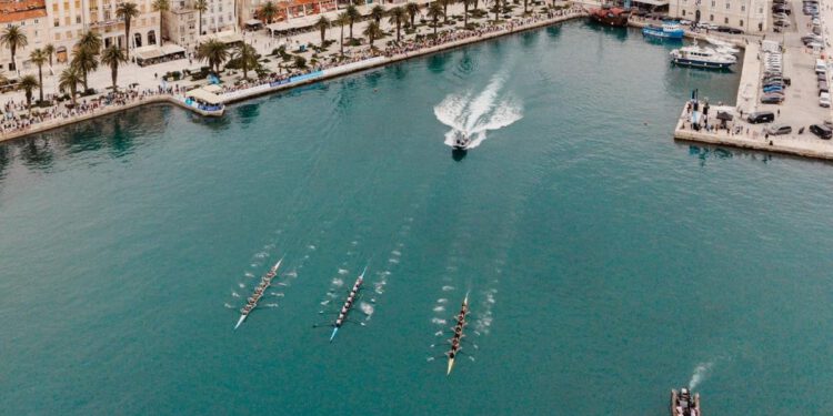 VRHUNSKO VESLANJE 24. Međunarodna veslačka regata Sv. Duje oduševila Split!