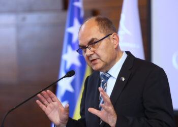 Visoki predstavnik napušta Bosnu: Svemu kumovali Amerikanci, mi bi mogli dobro proći