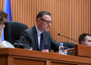 Za ovo skida kapu Plenkoviću, zakleti neprijatelj mu se naklonio u Saboru: ‘Niste podlegli talibanskim politikama’