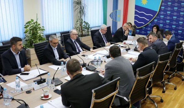 Za poljoprivredu u HNŽ-u 4,3 milijuna KM, za lokalne ceste 1,65 milijuna KM