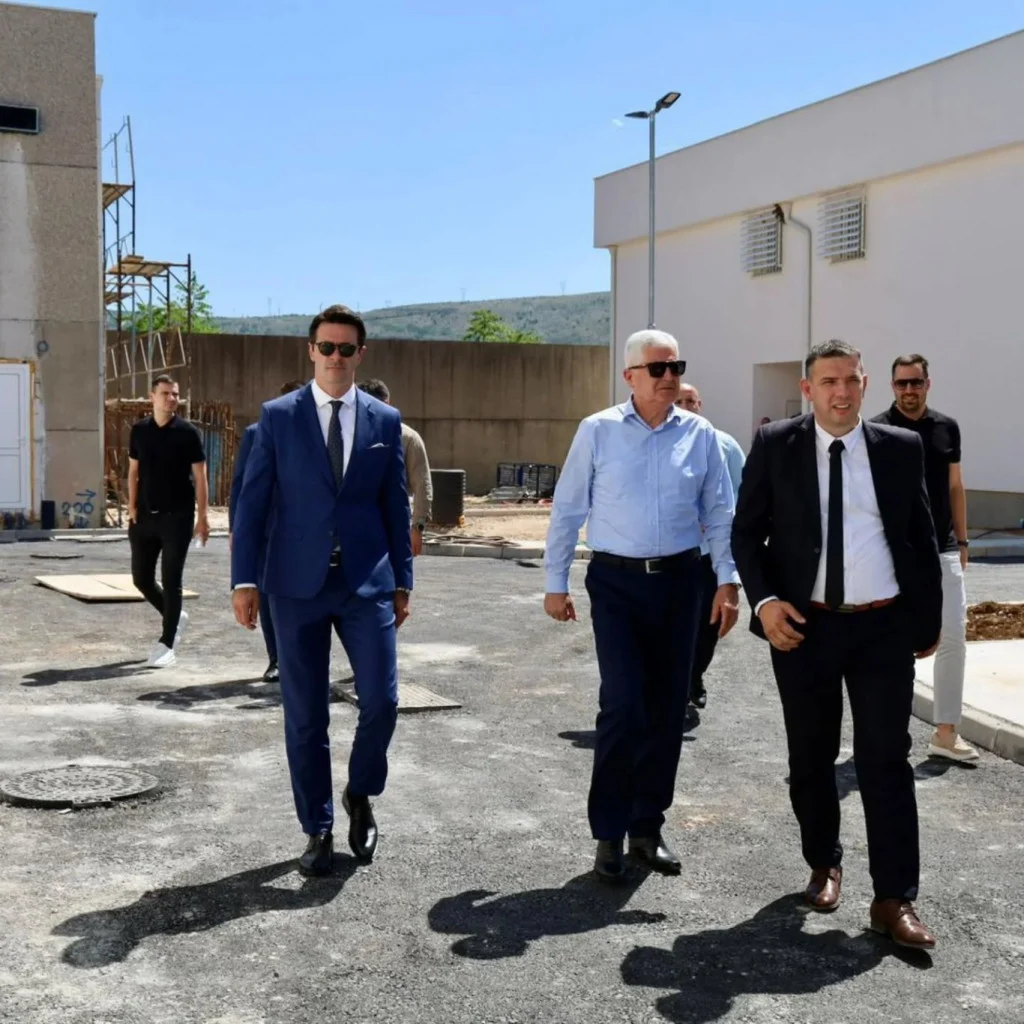 Čović i izaslanstvo HNS-a obišli novu zgradu zatvora u Mostaru
