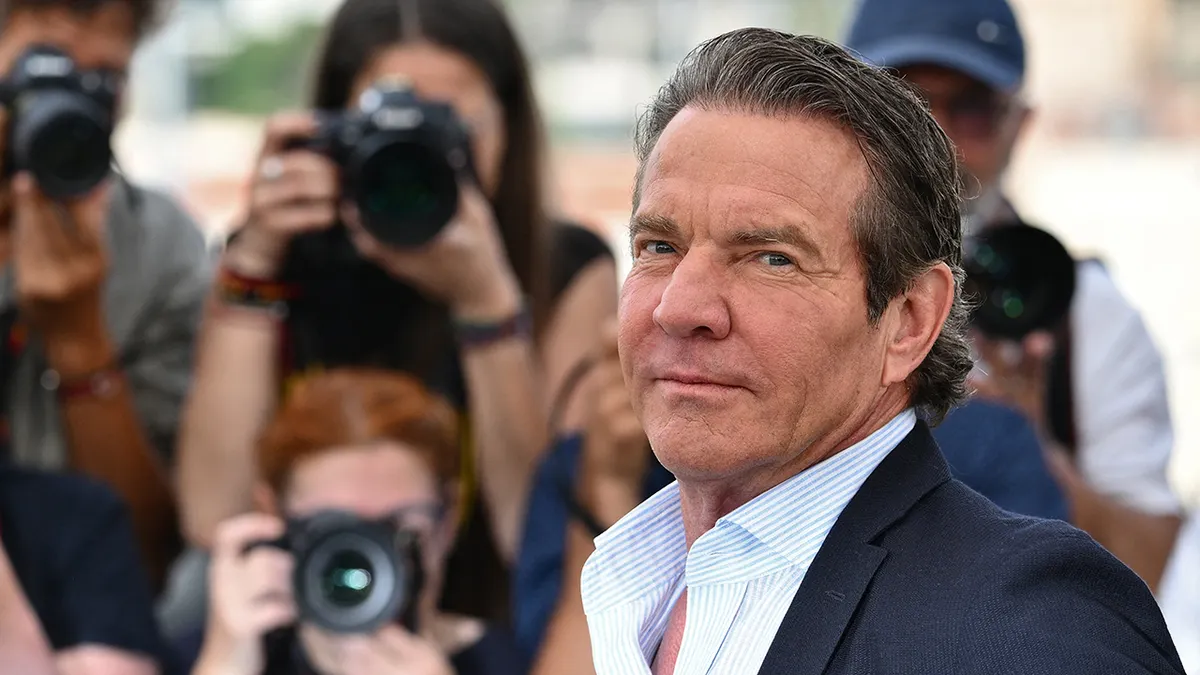 Dennis Quaid pozira tijekom foto poziva na filmskom festivalu u Cannesu u južnoj Francuskoj