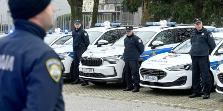 Došao na granicu u četničkoj majici, ali dobro će to zapamtiti: Stigla mu kazna