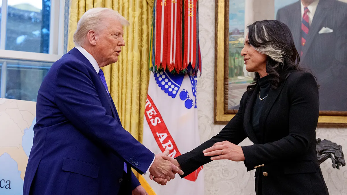 Predsjednik Trump i DNI Tulsi Gabbard