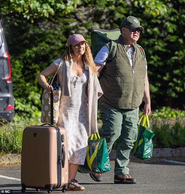 Justin je pronašao ljubav sa svojom kolegicom Samanthom Dorrance (34), a par tiho živi zajedno u njegovoj ladanjskoj vili vrijednoj 2,5 milijuna funti u Henleyu na Temzi u Oxfordshireu