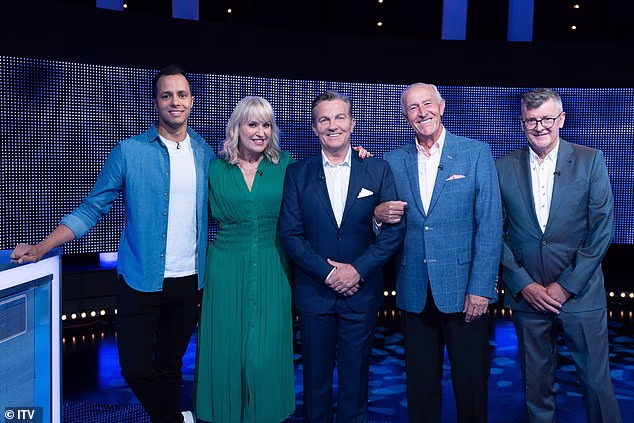 Len je umro 2023. u dobi od 78 godina. U epizodi iz 2021. glavni sudac Strictly bio je kapetan tima koji je uključivao TV voditeljicu Nicki Chapman, Willa Kirka i komičara Joea Pasqualea