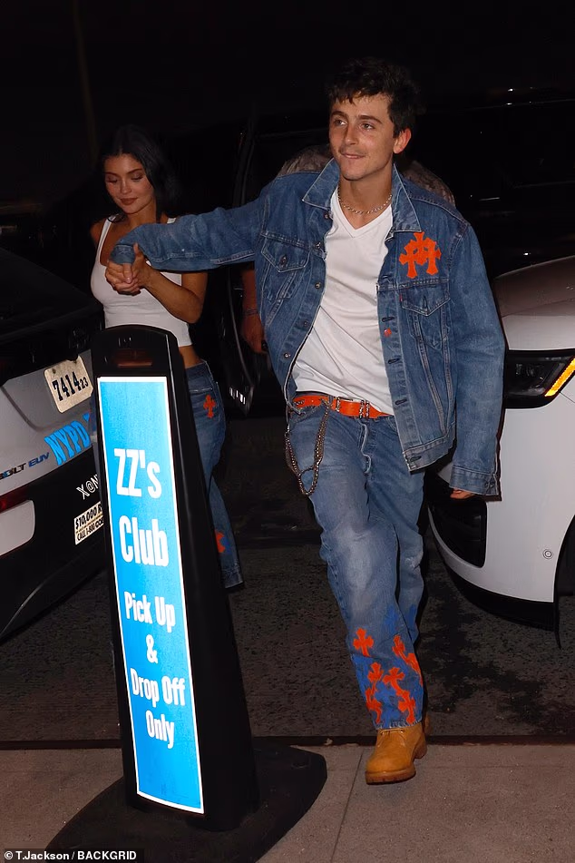 Superfan Knicksa Timothee Chalamet i njegova djevojka Kylie Jenner uputili su se u privatni klub samo za članove ZZ's