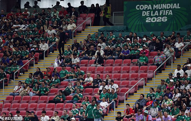 Priča druge utakmice dana između Južne Koreje i Češke bile su stotine praznih sjedala na stadionu u Guadalajari