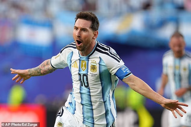 Messi je postao drugi igrač koji je zabio na pet svjetskih prvenstava kada je doveo Argentinu u vodstvo