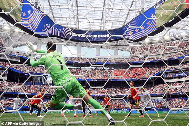 Thibaut Courtois također je napravio nekoliko ključnih obrana tijekom ovog remija 0-0 na SoFi stadionu